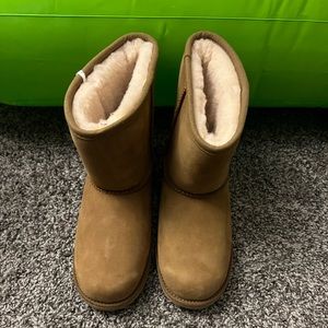 Brand new out of box waterproof Uggs